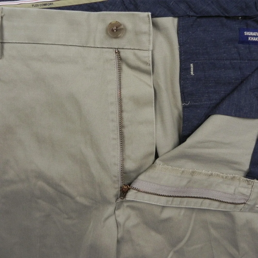 Dockers Signature Khaki Pants Mens 42x32 Classic Fit Tan Flex Comfort Chinos